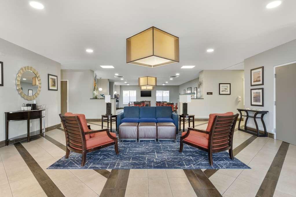 Comfort Suites West Jacksonville Interior photo